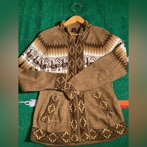 Ecologic Arts Alpaca full zip one size sweater- pockets
Pit to pit 19”
Length 28